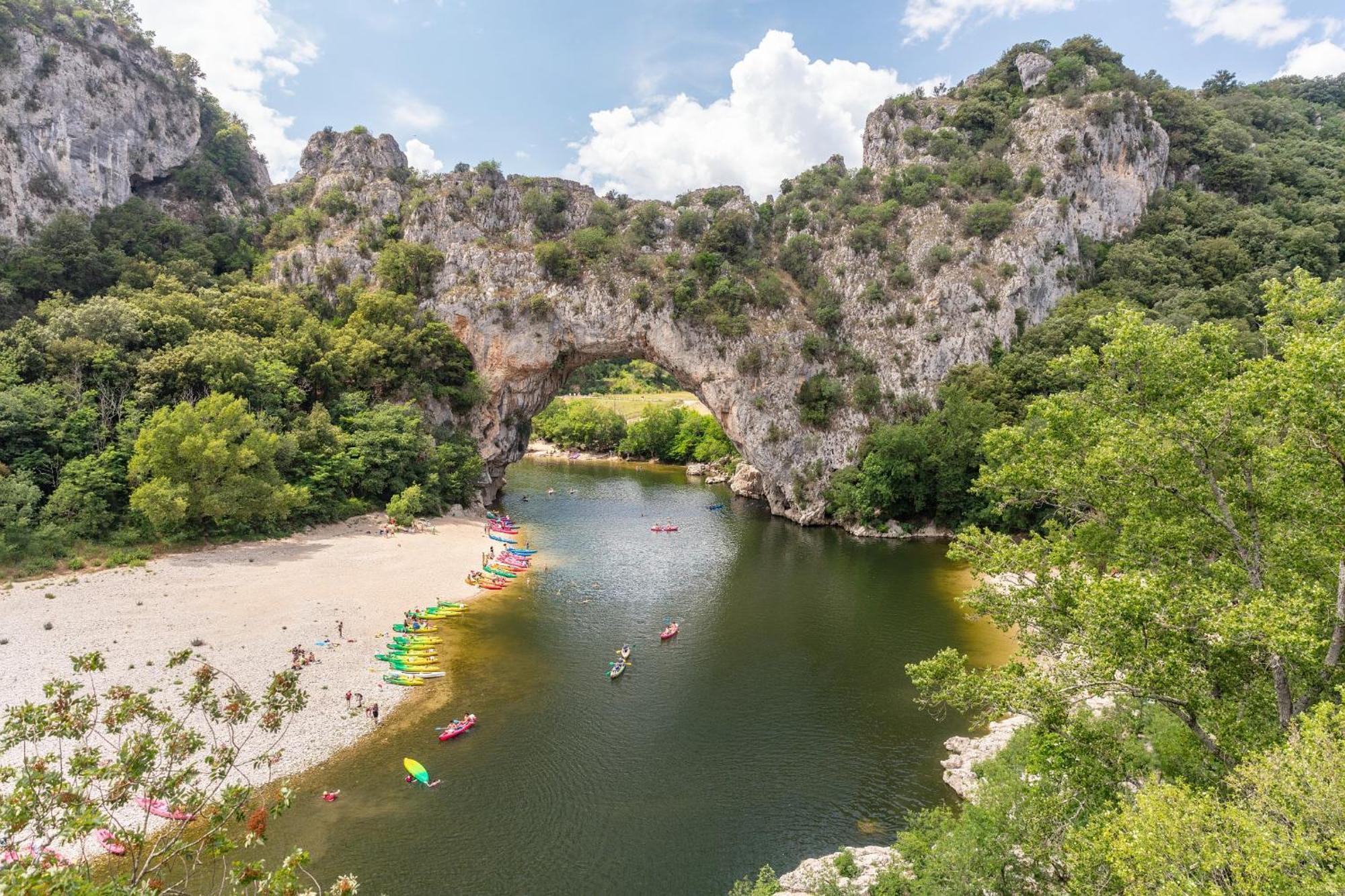 Camping Domaine De Chaussy ラゴルス エクステリア 写真