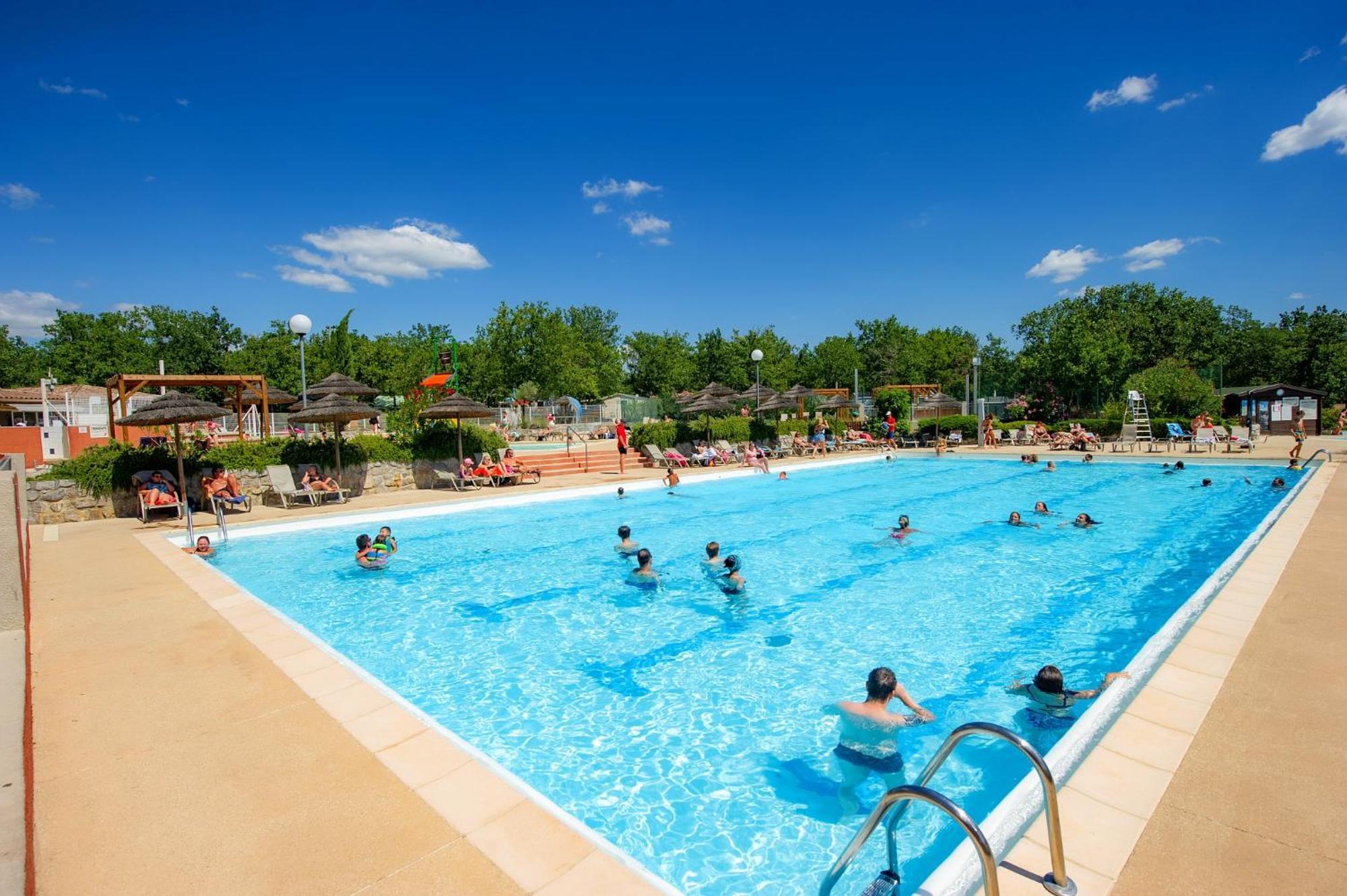 Camping Domaine De Chaussy ラゴルス エクステリア 写真