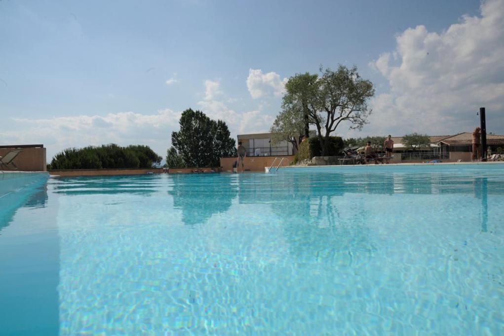 Camping Domaine De Chaussy ラゴルス エクステリア 写真