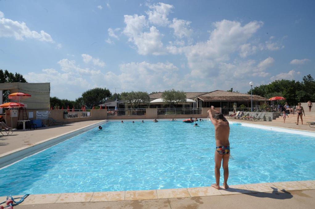 Camping Domaine De Chaussy ラゴルス エクステリア 写真